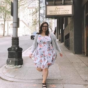 Meet your Posher, Caitlyn